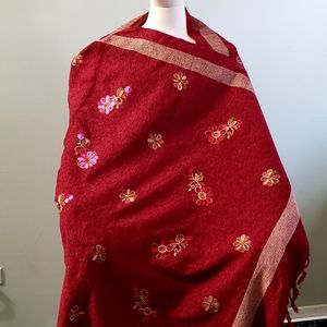 Designer Embroidery kashmir shawl